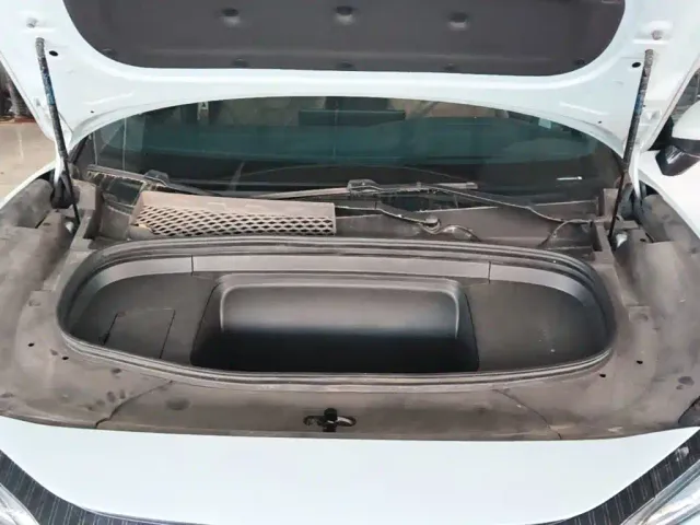 BYD Song L EV — Фото автомобиля 19