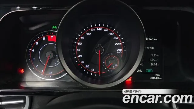 Hyundai AVANTE Avante (CN7) — Фото автомобиля 8