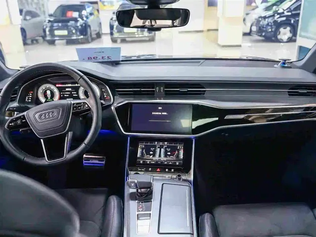 Audi A6L — Фото автомобиля 12