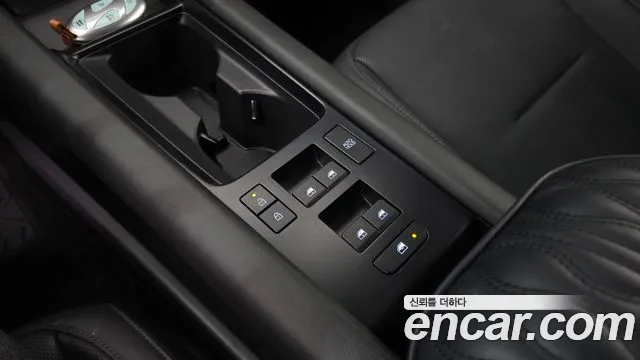 Hyundai Ioniq 6 — Фото автомобиля 28