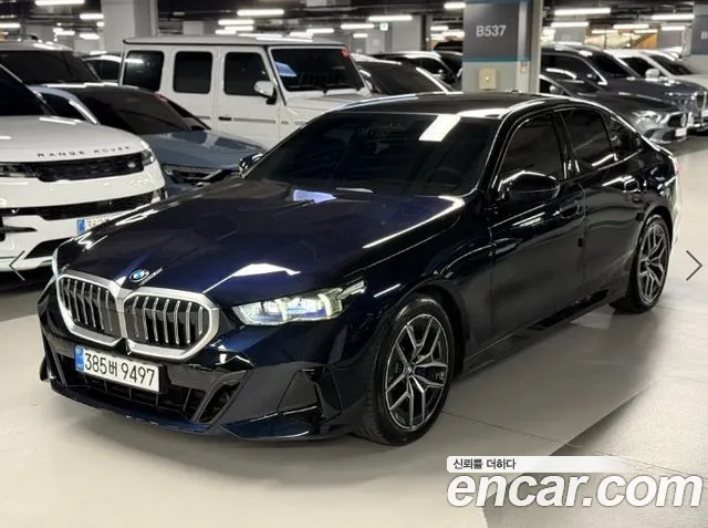BMW 5 Series G60 — Фото автомобиля 2
