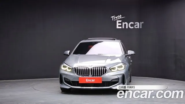 BMW 1 Series F40 — Фото автомобиля 2