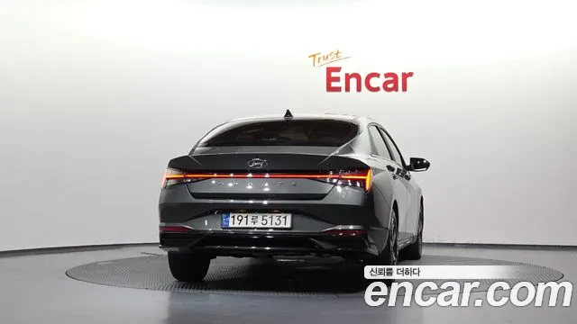 Hyundai AVANTE Avante (CN7) — Фото автомобиля 4