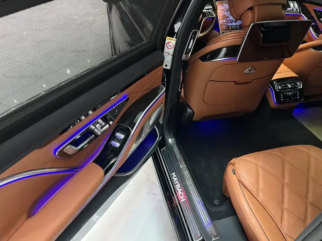 Mercedes-Benz Maybach S-Class — Фото автомобиля 8