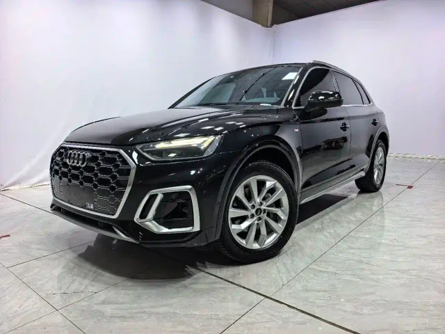 Фотография автомобиля — Audi Q5L