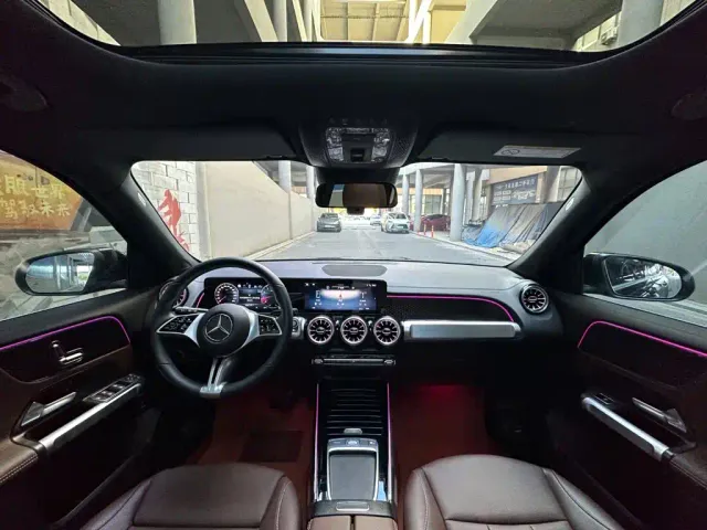 Mercedes-Benz GLB-Class — Фото автомобиля 11