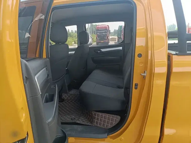 JAC Motors JAC T6 — Фото автомобиля 12