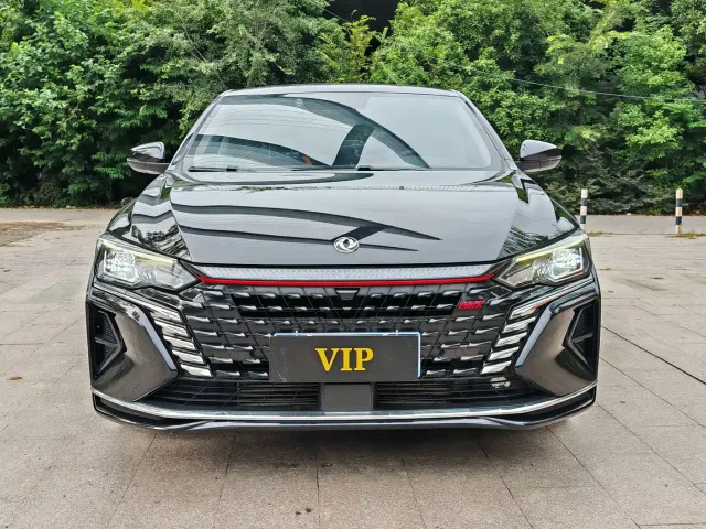 Dongfeng Yixuan MAX — Фото автомобиля 2