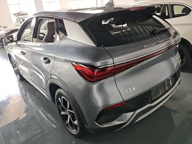 BYD Yuan PLUS — Фото автомобиля 4