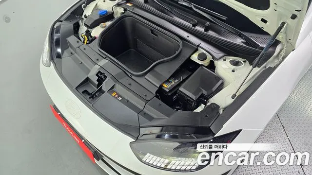 Hyundai Ioniq 6 — Фото автомобиля 9