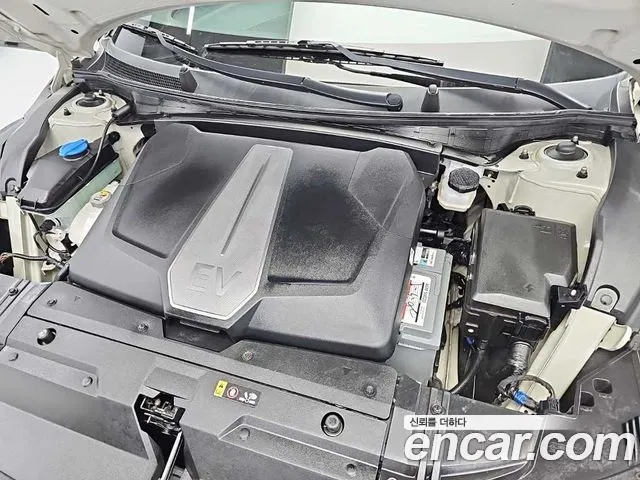 Kia EV6 — Фото автомобиля 5