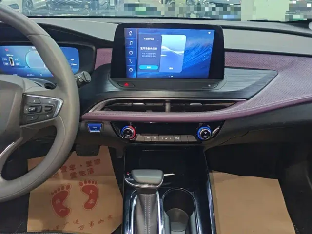 Buick Velite 6 — Фото автомобиля 12