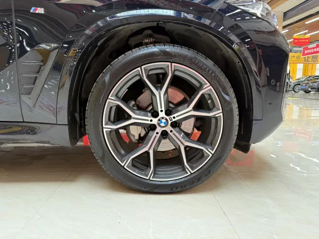 BMW X5 — Фото автомобиля 18