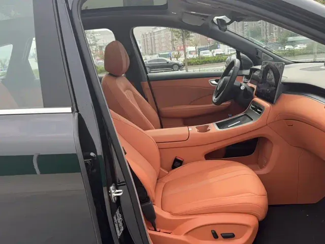 Shangjie SUV — Фото автомобиля 3