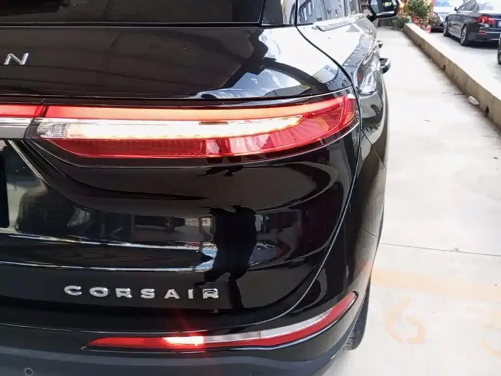 Lincoln Adventurer 2022 2.0T 2WD Deluxe Edition — Фото автомобиля 7