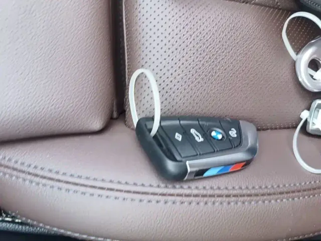 BMW 3 Series — Фото автомобиля 8