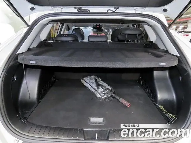 Hyundai Kona SX2 — Фото автомобиля 17