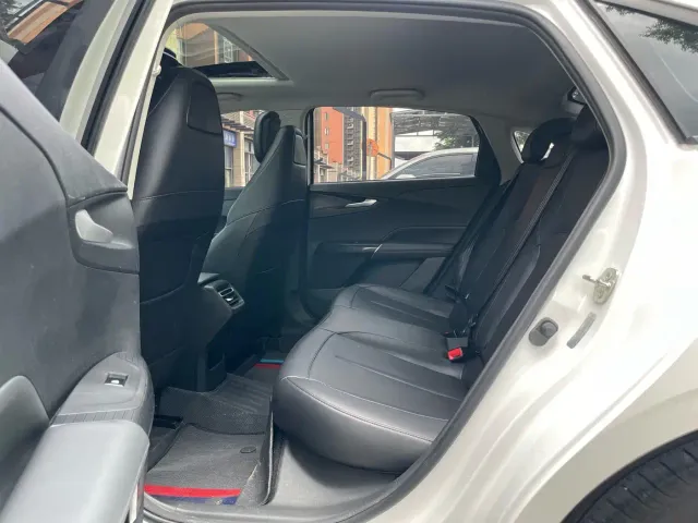 Changan Lamore — Фото автомобиля 10