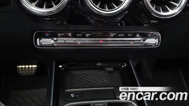 Mercedes-Benz EQA H243 — Фото автомобиля 24