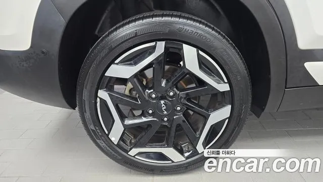 Kia Seltos Новый Seltos Бензин 2.0 2WD — Фото автомобиля 5