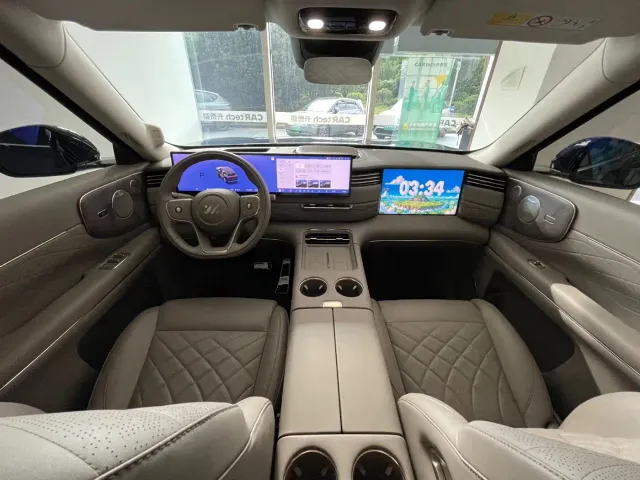 IM Motors LS9 — Фото автомобиля 9