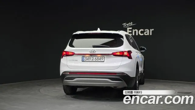 Hyundai Santafe Новый Santa Fe Дизель 2.2 2WD — Фото автомобиля 4
