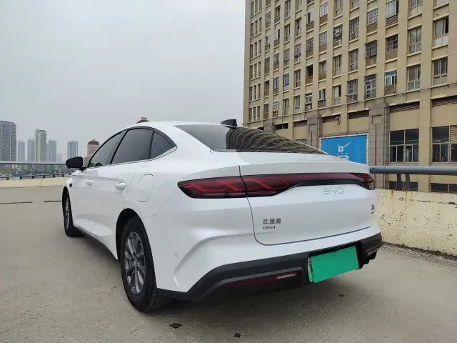 BYD Qin L — Фото автомобиля 6