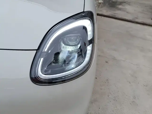 Wuling Hongguang Mini EV — Фото автомобиля 23