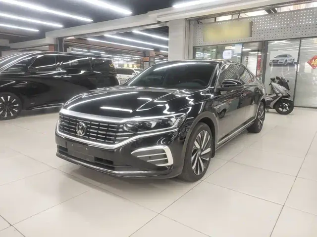Фотография автомобиля — Volkswagen Passat