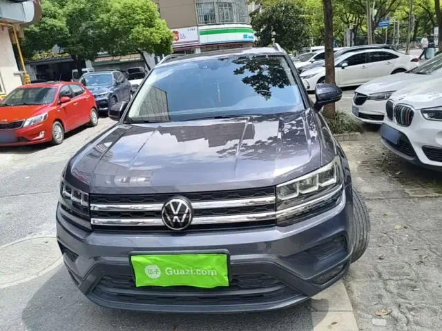 Volkswagen Tharu — Фото автомобиля 2