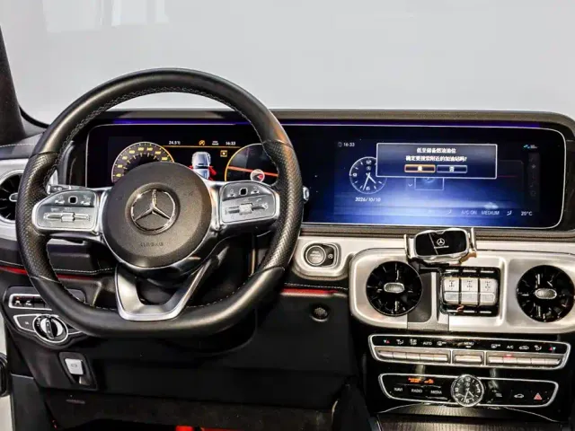 Mercedes-Benz G-Class — Фото автомобиля 28