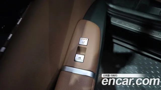 Hyundai Grandeur GN7 — Фото автомобиля 26