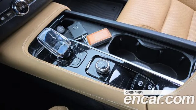 Volvo XC90 2nd Gen — Фото автомобиля 12