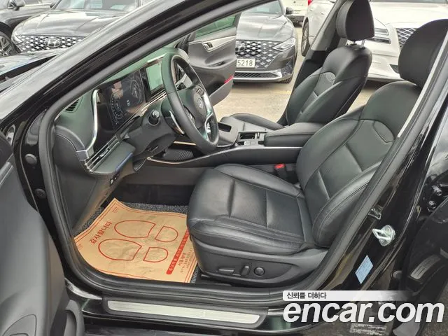 Hyundai Grandeur — Фото автомобиля 10