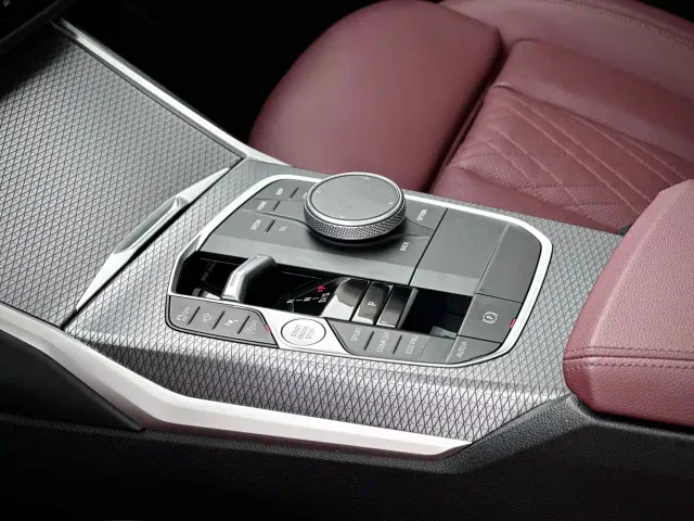 BMW 3 Series — Фото автомобиля 13