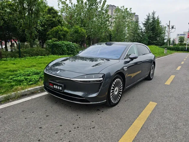 Фотография автомобиля — Stelato S9T