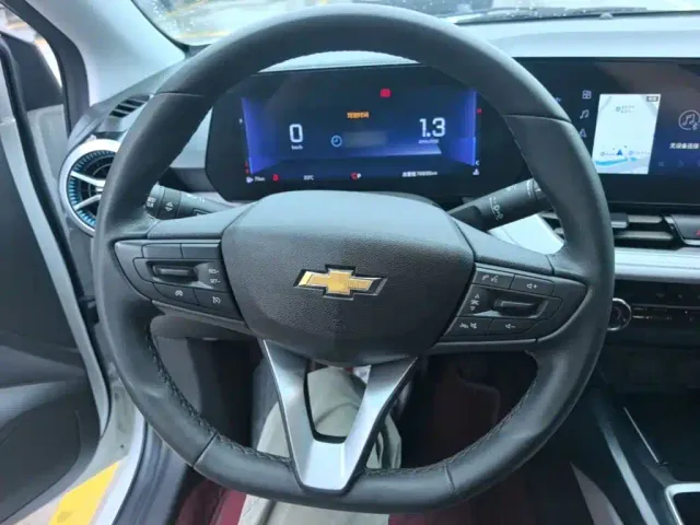 Chevrolet Monza — Фото автомобиля 10