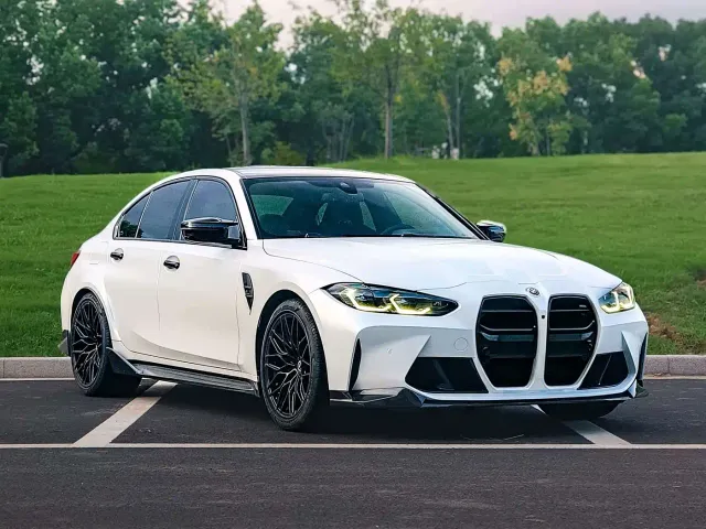 Фотография автомобиля — BMW M3
