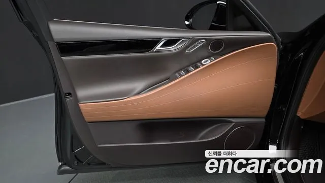 Genesis G80 RG3 — Фото автомобиля 13