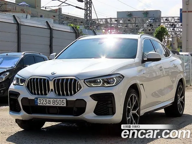 Фотография автомобиля — BMW X6 G06