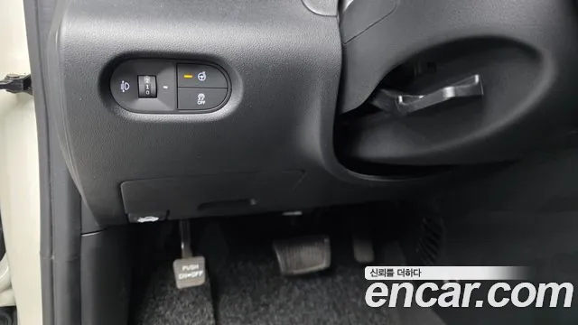 Hyundai Casper Casper Turbo Essential — Фото автомобиля 18