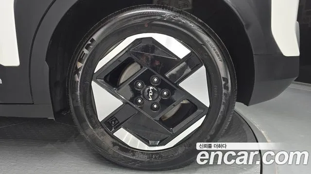 Kia EV3 — Фото автомобиля 6