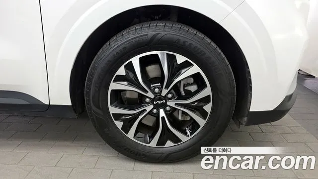 Kia Canival Carnival 4 поколение Бензин 9 мест Prestige — Фото автомобиля 21