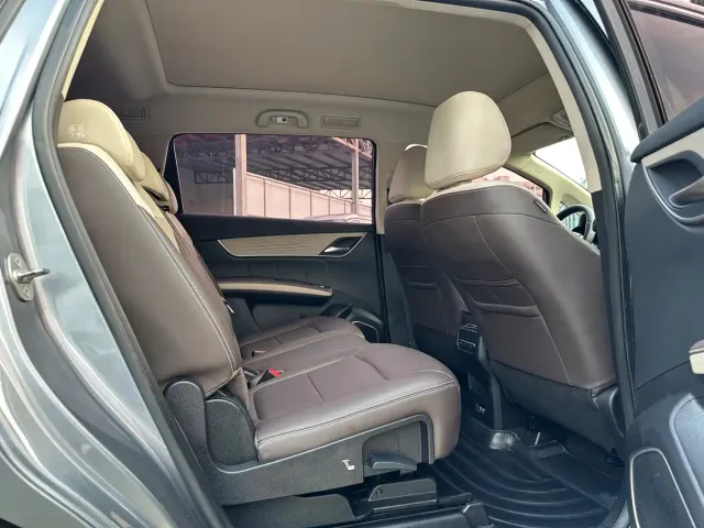 BYD Song MAX — Фото автомобиля 11