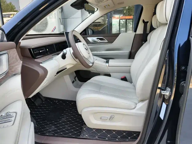 Wuling Starlight L — Фото автомобиля 9