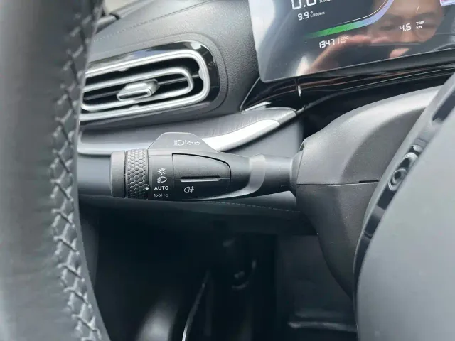 Geely Emgrand — Фото автомобиля 17