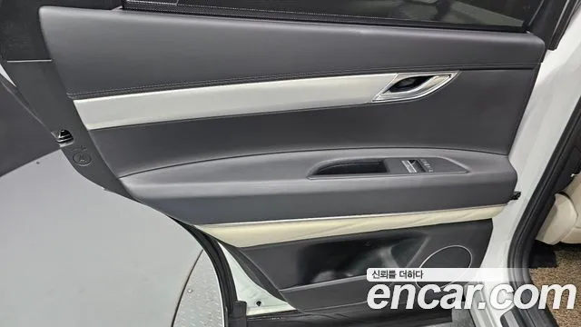 Genesis GV80 — Фото автомобиля 14