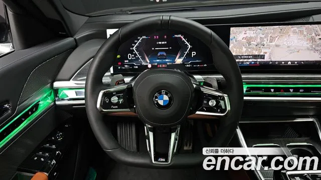 BMW 7 Series G70 — Фото автомобиля 13