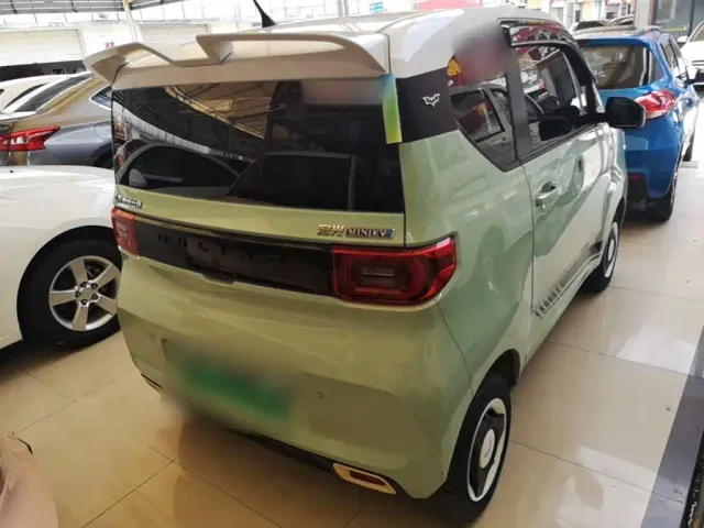 Wuling Hongguang Mini EV — Фото автомобиля 6