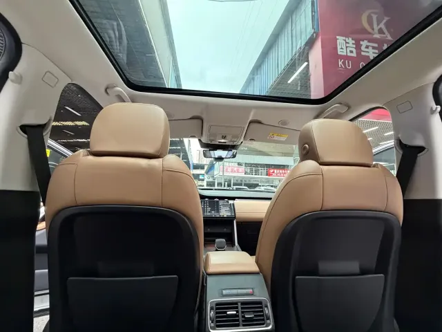 Land Rover Discovery Sport — Фото автомобиля 21